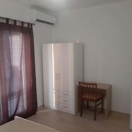 Апартаменты Sisters Komin (Dubrovnik-Neretva)