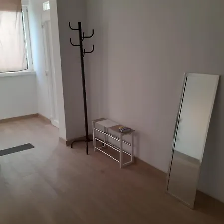 Апартаменты Sisters Komin (Dubrovnik-Neretva)